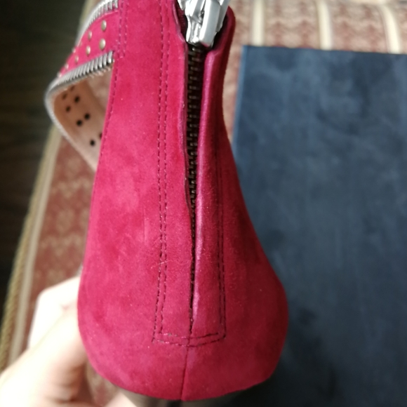 Rachel Zoe High Heel - Picture 3 of 8